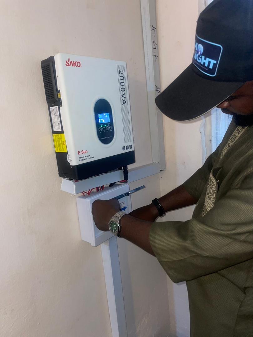 2kva system designed for minimal loads usage
